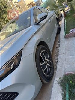 بي واي دي كوين L DM-i